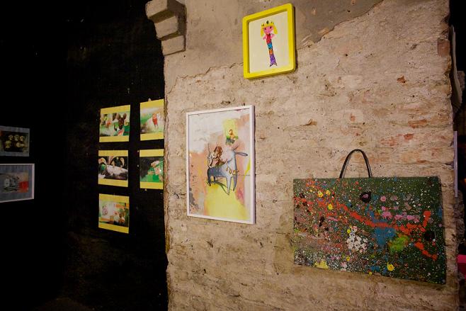 Exhibition \"Il paese delle favole\"(1)_f0129406_16432368.jpg