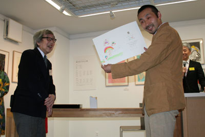 #9TISの受賞作品展開催中です!_f0171840_1282354.jpg
