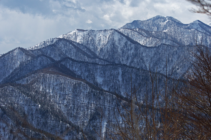 尻岸馬内山（芦別市）　　2011.3.27_f0200402_22514337.jpg