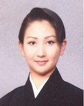 今日15日デビューのタカラジェンヌ 佳城葵さんとわたしのオスカルのブレスレット Songsforthejetset