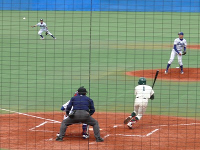 ４月１１日　東都大学野球２部　立正大対専修大　_b0166128_10151956.jpg