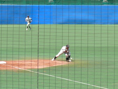 4月12日 東都大学野球2部 東農大対日本大 _b0166128_1248068.jpg