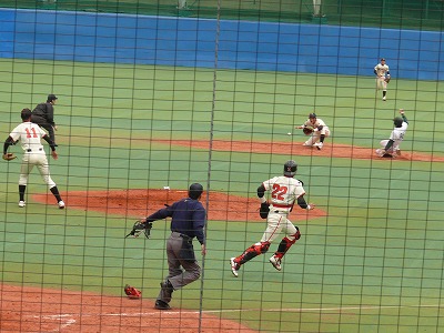 4月11日 東都大学野球2部 日本大対東農大 _b0166128_9256100.jpg