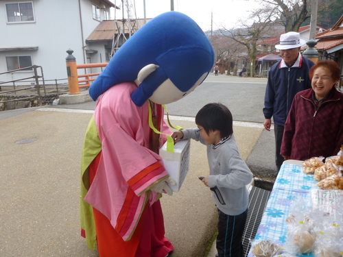 がいせん桜開花情報　【つぼみ】　２０１１年４月１６日_b0174451_15282322.jpg