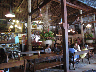 飯レポ！MADE\'S WARUNG （マデスワルン）_d0160404_12295153.gif