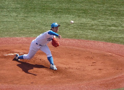 4月14日 東都大学野球 駒澤大対青学大_b0166128_1148312.jpg
