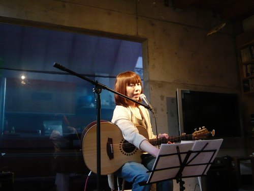 チャリティ・ライブ -ぼくたちにできること- 平和の祈り _b0151262_1545353.jpg