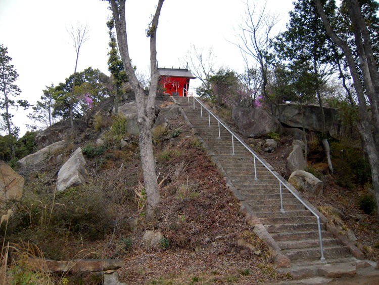 古い神社より_f0130879_22291170.jpg