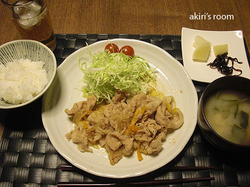 １４週目の晩ごはん～しょうが焼き定食～_f0105314_8553218.jpg