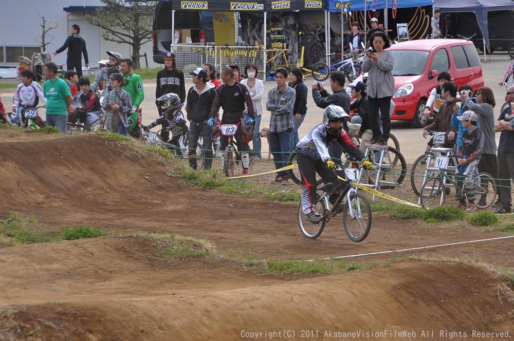 11\"JOSF 関東オーブン/ PRAY FOR JAPAN  VOL7：クルーザー決勝_b0065730_21392966.jpg