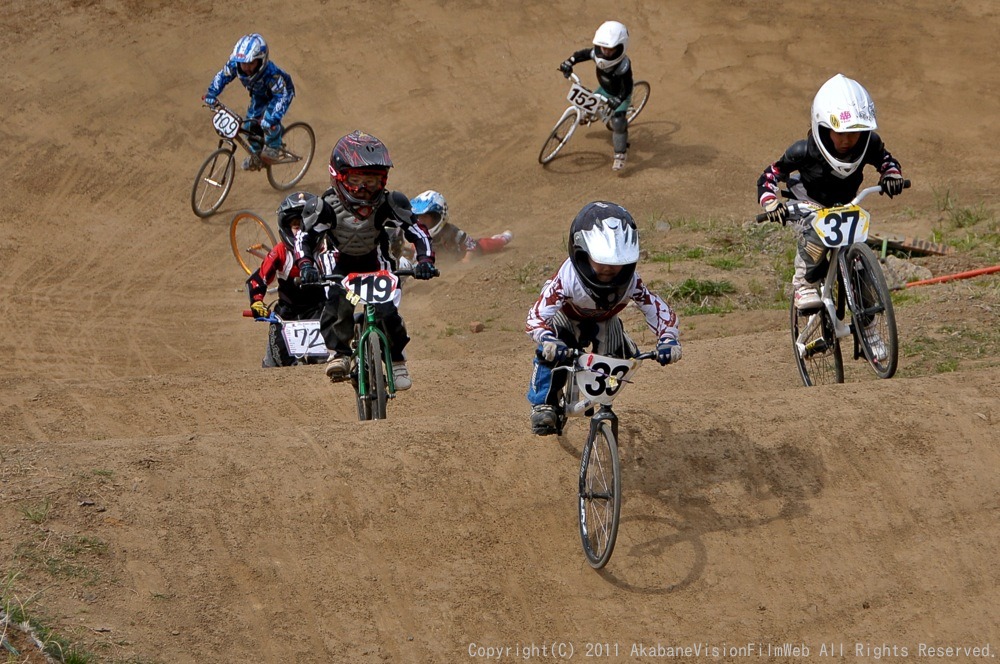11\"JOSF 関東オーブン/ PRAY FOR JAPAN  VOL8：ミルキー６決勝_b0065730_2248633.jpg