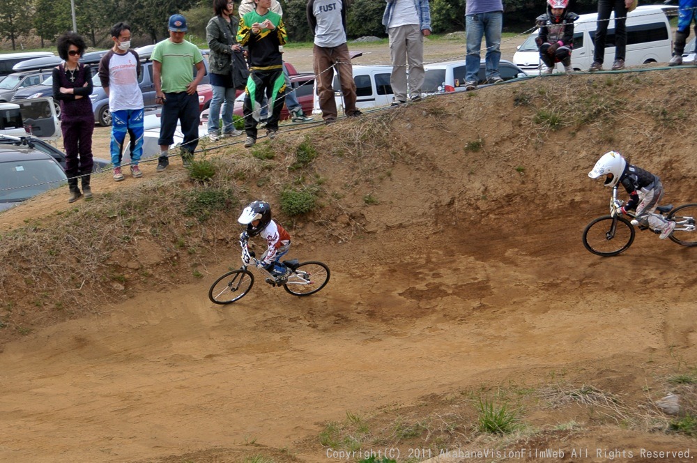 11\"JOSF 関東オーブン/ PRAY FOR JAPAN  VOL8：ミルキー６決勝_b0065730_22495270.jpg