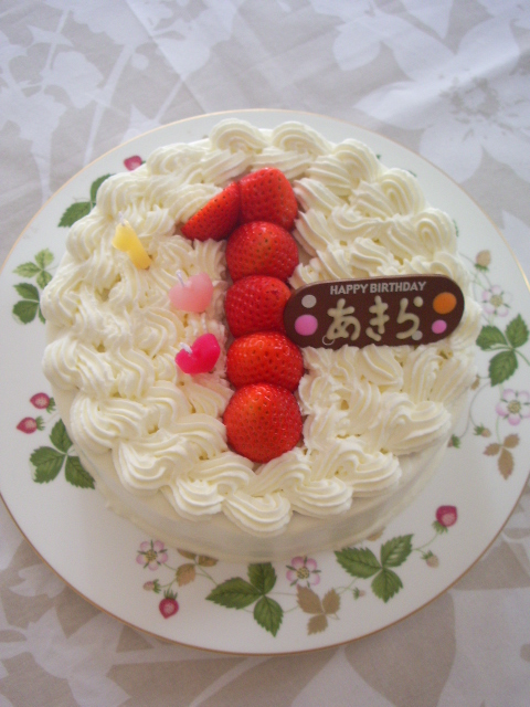 1歳児のBairthdayケーキ_f0158041_15423335.jpg