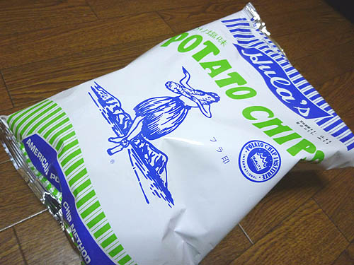フラ印のポテトチップス のりしお味_c0152767_21121531.jpg
