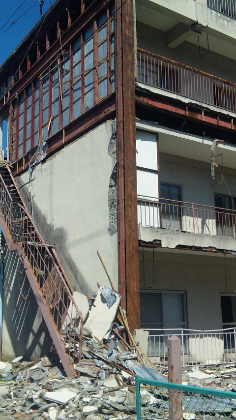 f0238767_1420474.jpg