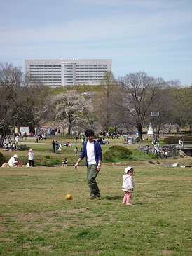 万博公園でポットラックパーティー☆_d0174975_22555755.jpg