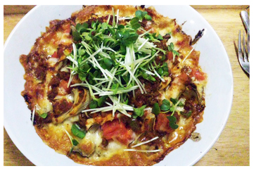 『野菜とキノコの焼きチーズミートごはん』_d0224894_3163488.jpg