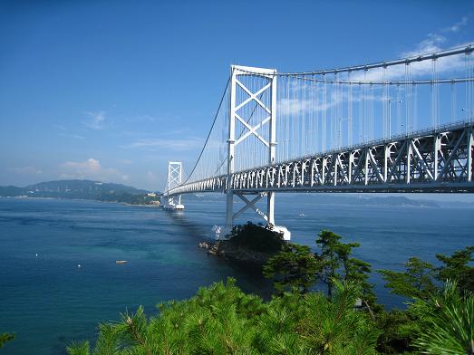 鳴門大橋:東日本の沿岸部に最適なメガストラクチャー!?_e0171614_19174558.jpg