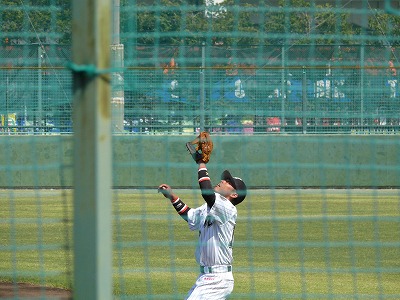 4月17日 イースタン 横浜対ロッテ_b0166128_9365652.jpg
