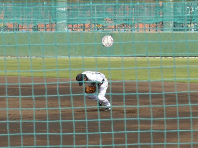4月17日 イースタン 横浜対ロッテ_b0166128_9452246.jpg