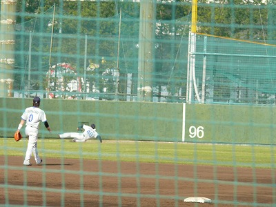 4月17日 イースタン 横浜対ロッテ_b0166128_9541860.jpg