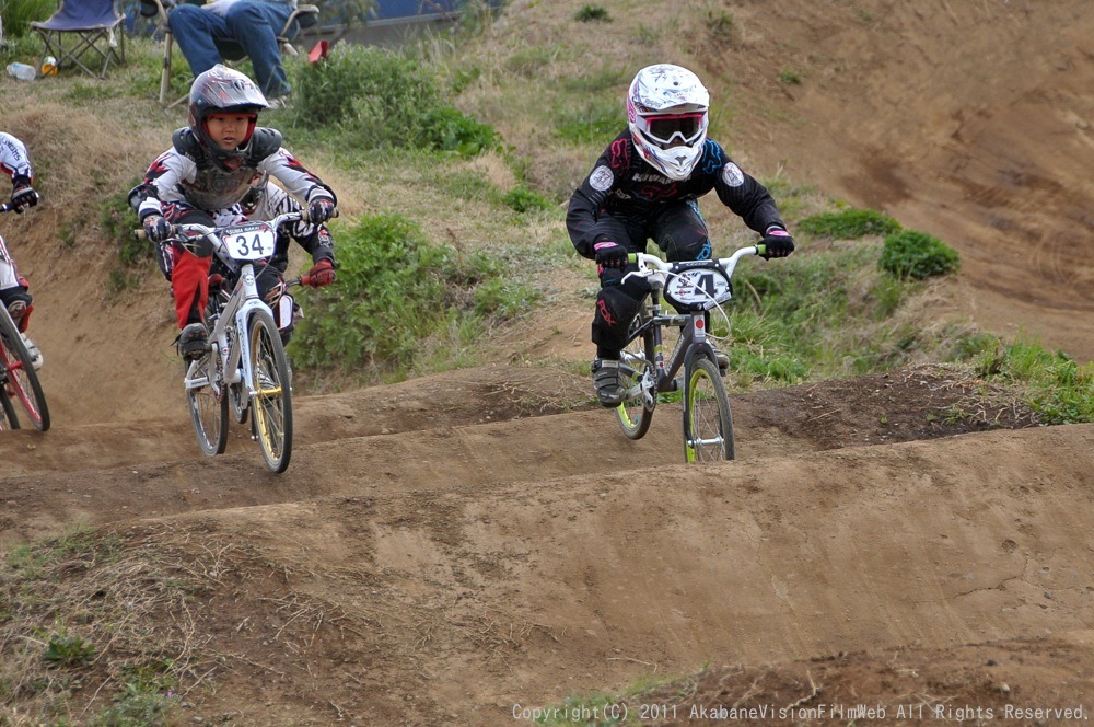 11\"JOSF 関東オーブン/ PRAY FOR JAPAN  VOL12：ジュニア決勝 動画アリ_b0065730_19462369.jpg