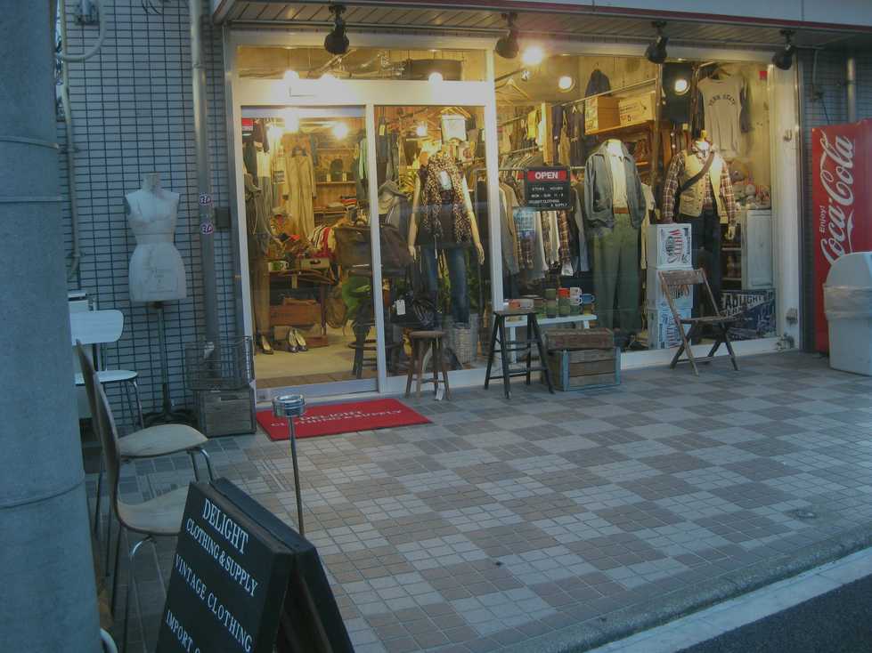 店休日のお知らせ　!!_e0187362_19135185.jpg