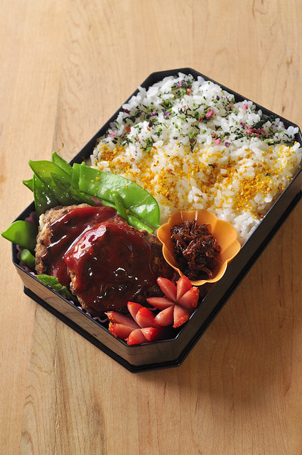 小学校　春の遠足弁当と　主人のお弁当_b0171098_9554848.jpg
