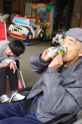 五桂池ふるさと村へ外出☆_a0154110_161266.jpg