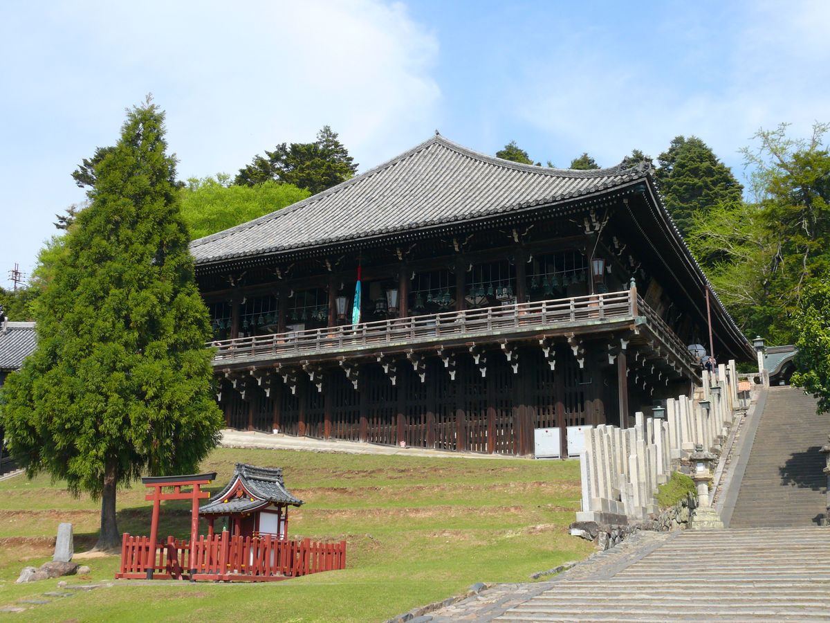 東大寺　二月堂_e0076724_2310877.jpg