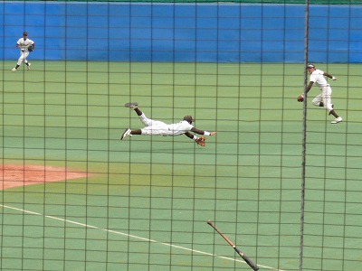 4月18日 東都大学野球2部 国士舘大対立正大_b0166128_1012535.jpg