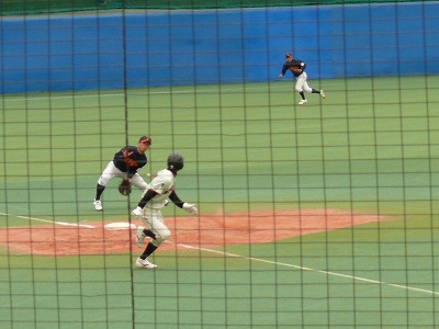 4月18日 東都大学野球2部 日本大対拓殖大_b0166128_1116279.jpg
