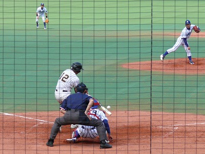 4月20日 東都大学野球2部 立正大対国士舘大_b0166128_1142152.jpg
