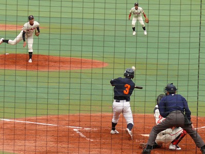 4月21日 東都大学野球2部 日本大対拓殖大_b0166128_14221834.jpg