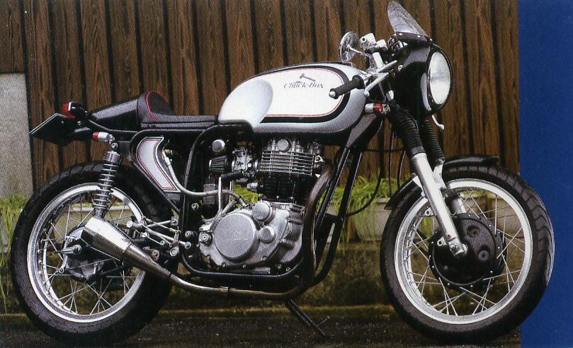 □ヤマハ SR400 社外 ブルックランズ ノートンマンクス シングル □ヤマハ SR400 社外 ブルックランズ ノートンマンクス シングル