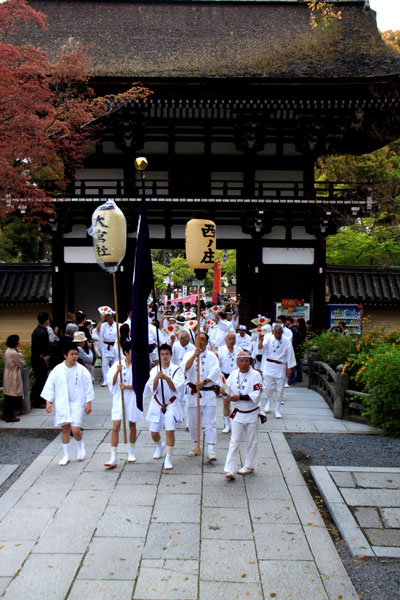 松尾大社 神幸祭_e0048413_22145356.jpg