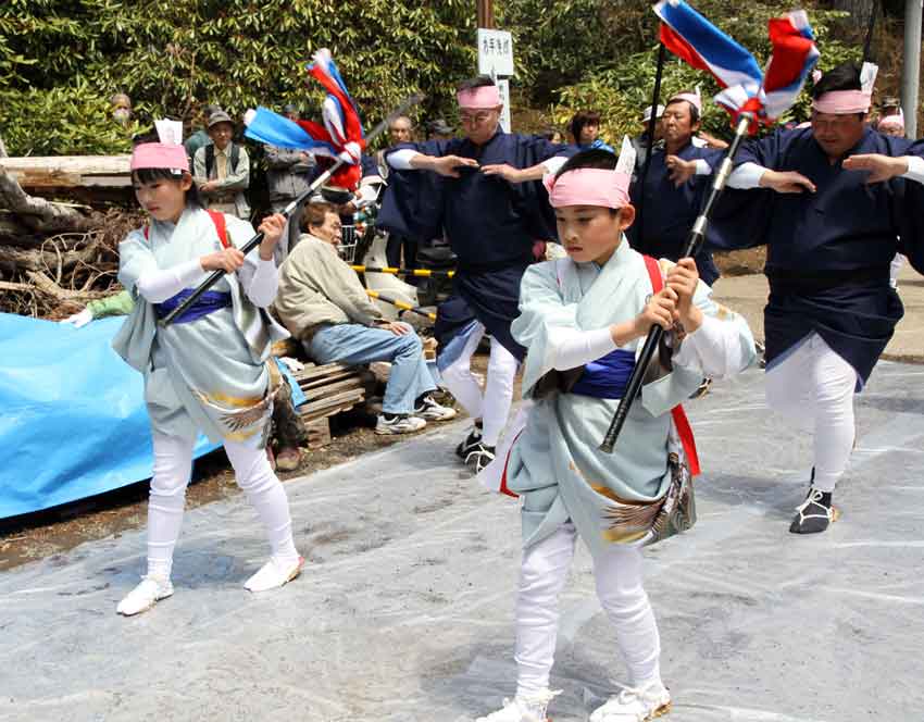 大滝山西照神社「春の太々神楽祭」-01♪_d0058941_19412439.jpg