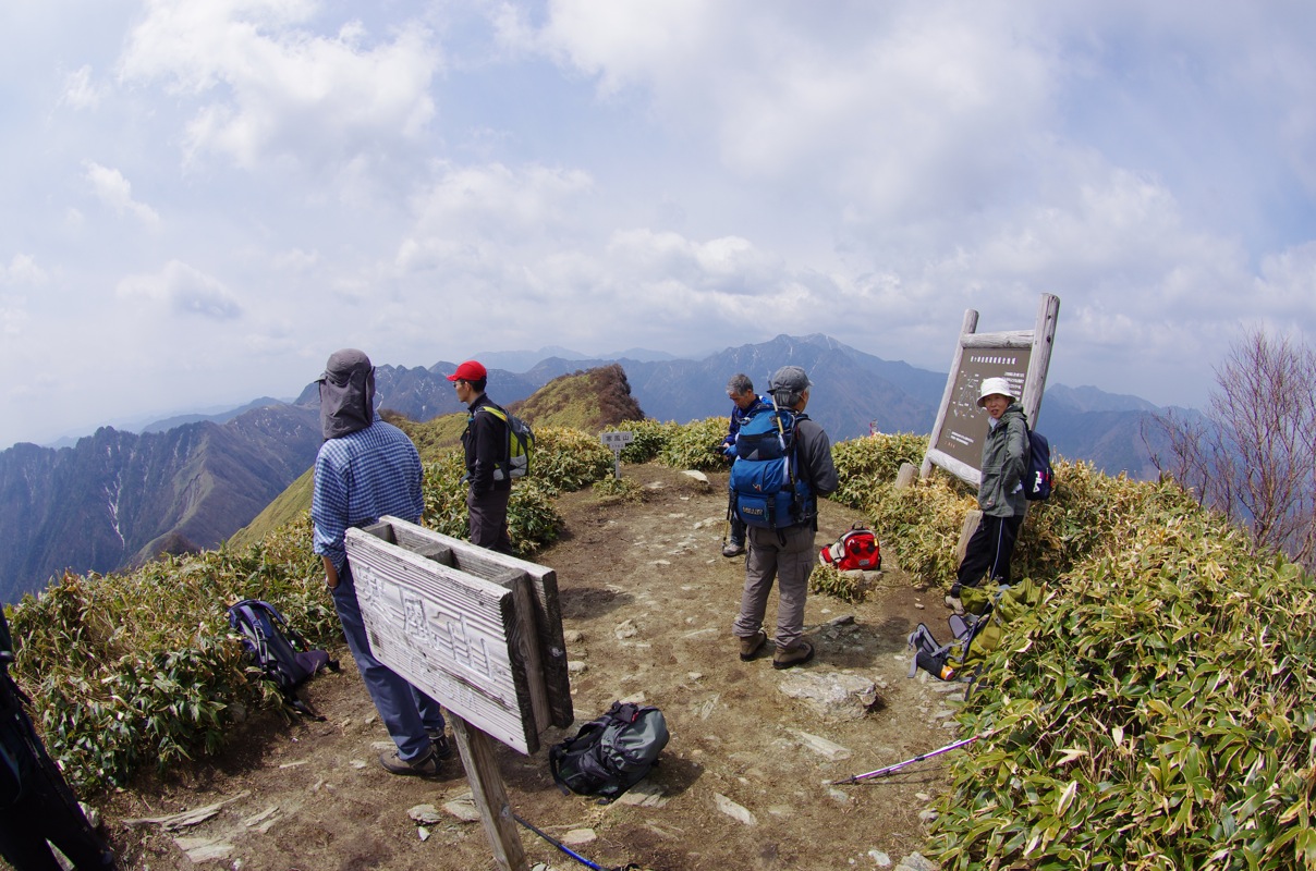 寒風山登山_a0009554_23303143.jpg