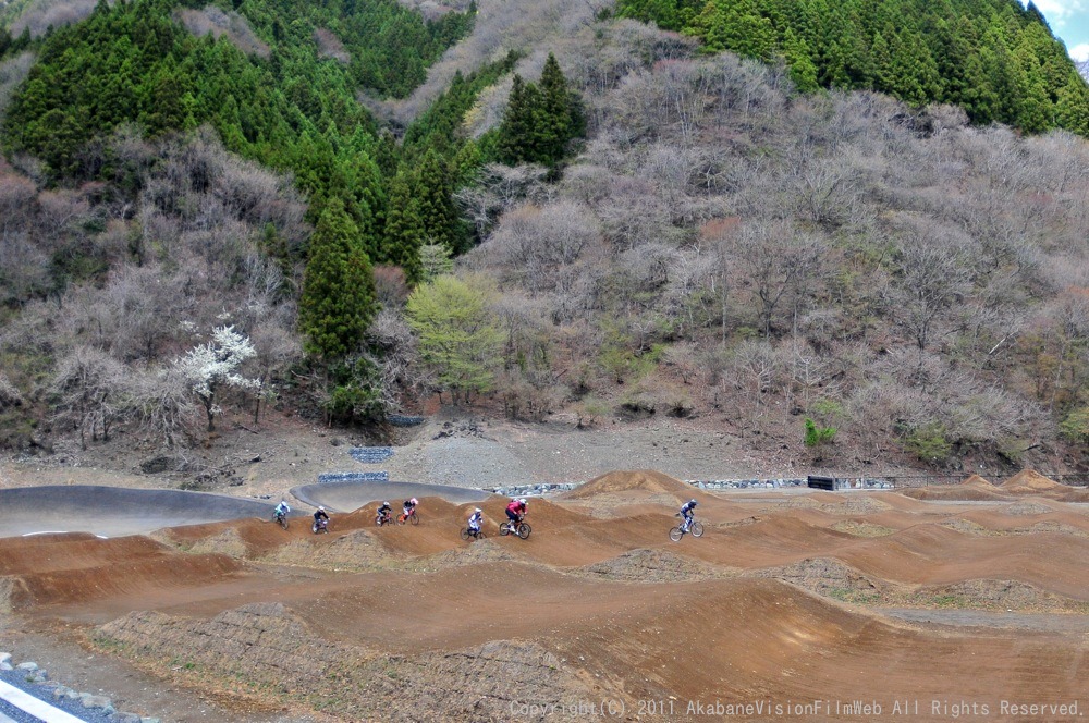 4月24日秩父滝沢サイクルパークBMXトラック、スタート練習会の風景その1_b0065730_19555485.jpg