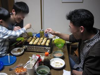 たこ焼きパーティー_d0225641_2240534.jpg