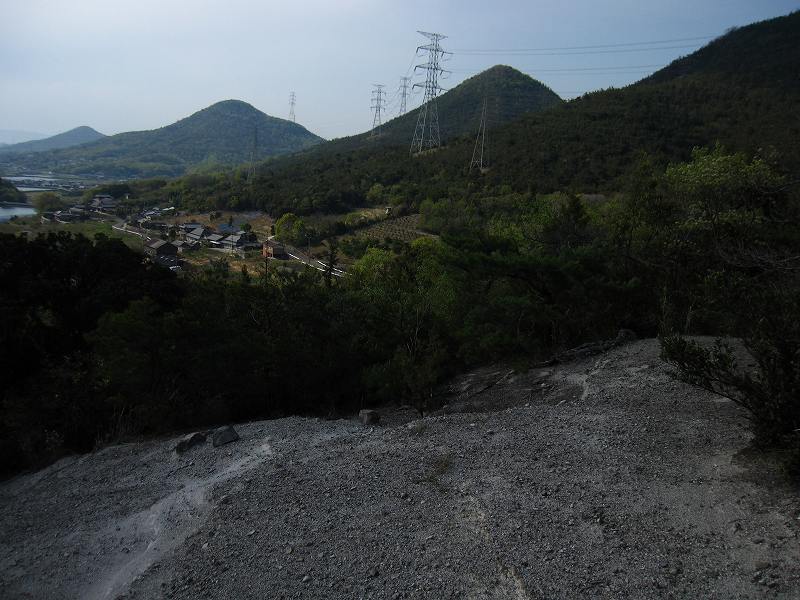 23.04.24      三谷寺・郷師山・城山_b0124306_013382.jpg