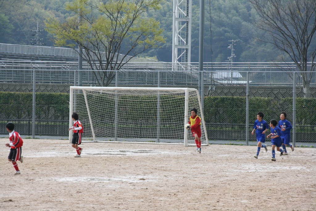 第４５回鳥取市サッカー祭兼第９回エクアドルカップ_f0104461_18204848.jpg