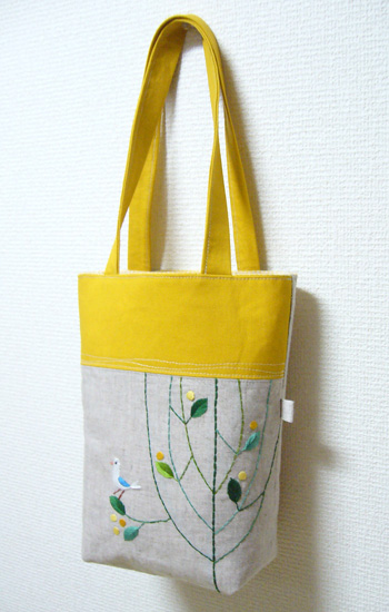 マチ付き小鳥のバッグ_a0138978_22142438.jpg
