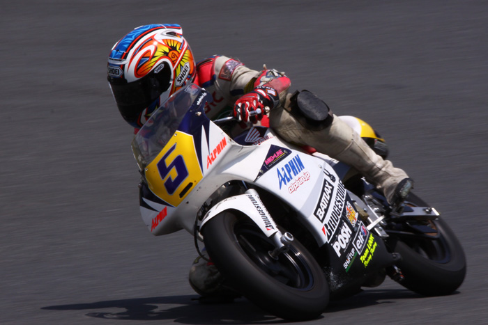 トミンサーキット走行_d0067418_1350324.jpg