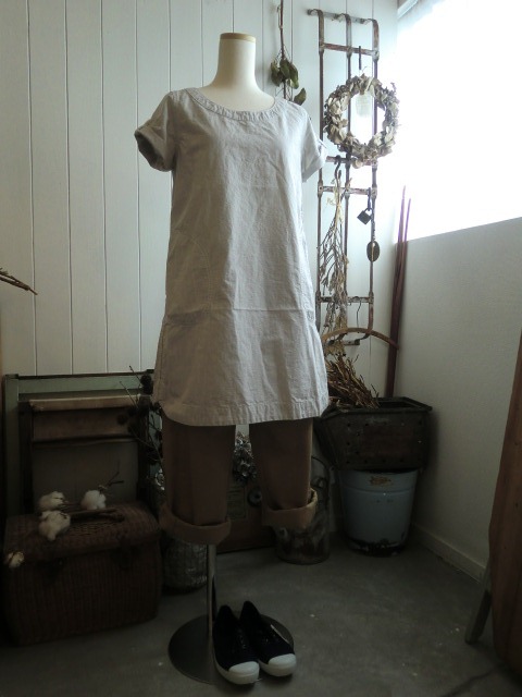 木箱と時計と服と・・・_a0164280_8265832.jpg