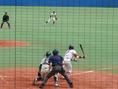 4月25日 東都大学野球2部 国士舘大対専修大_b0166128_1048798.jpg