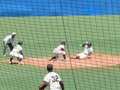 4月25日 東都大学野球2部 国士舘大対専修大_b0166128_1114499.jpg