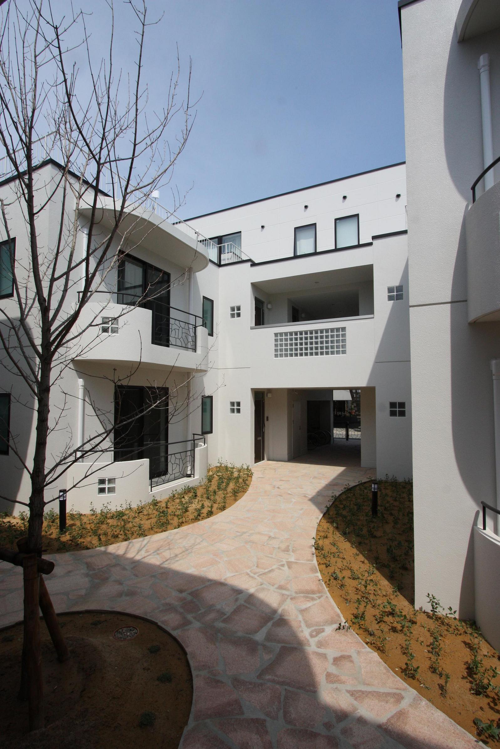山形市 O集合住宅 完成・外部写真_c0097137_1028255.jpg