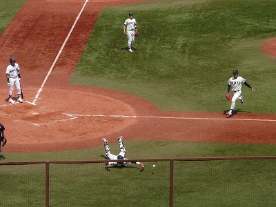 4月26日 東都大学野球 東洋大対駒澤大_b0166128_10103371.jpg