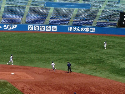 4月26日 東都大学野球 東洋大対駒澤大_b0166128_1065210.jpg